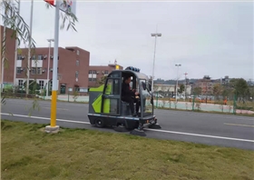 江蘇有賣電動掃地機的嗎？質(zhì)量怎么樣？