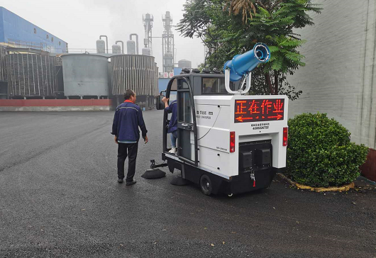 霧炮掃地車順利交付山西運城化工