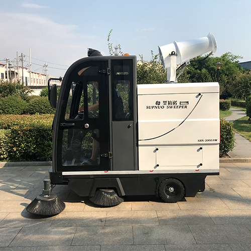 電動小型掃地車