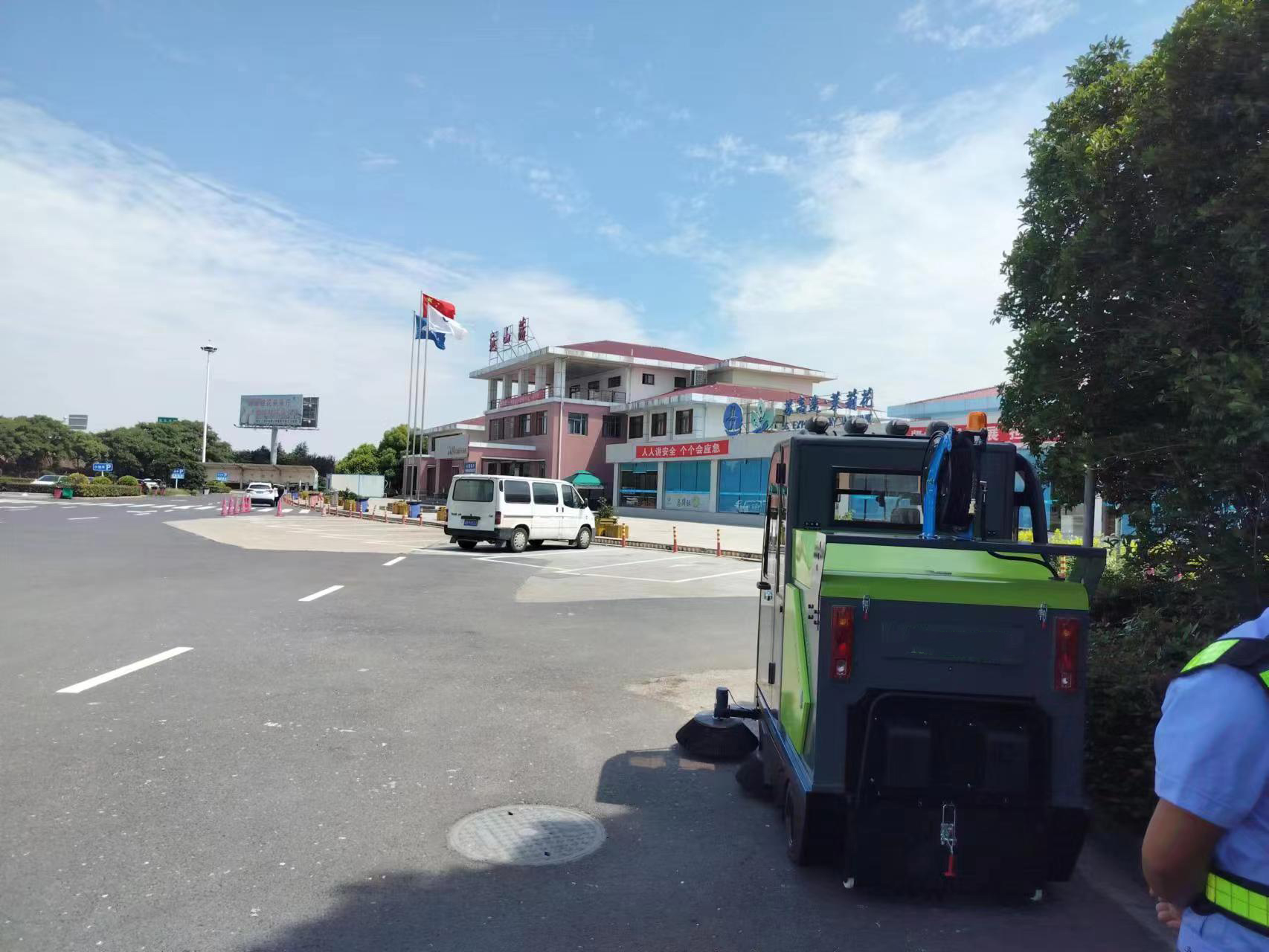 多樣化的道路清掃車，適應多變天氣